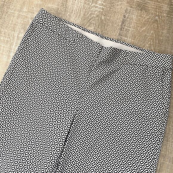 J Jill Geo Print Essential Slim Ankle Pants Womens 12 Straight Leg Office Travel - Picture 6 of 15